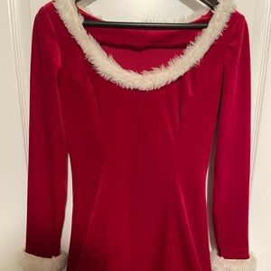 Mrs. Claus Santa Outfit. Size 0-2.